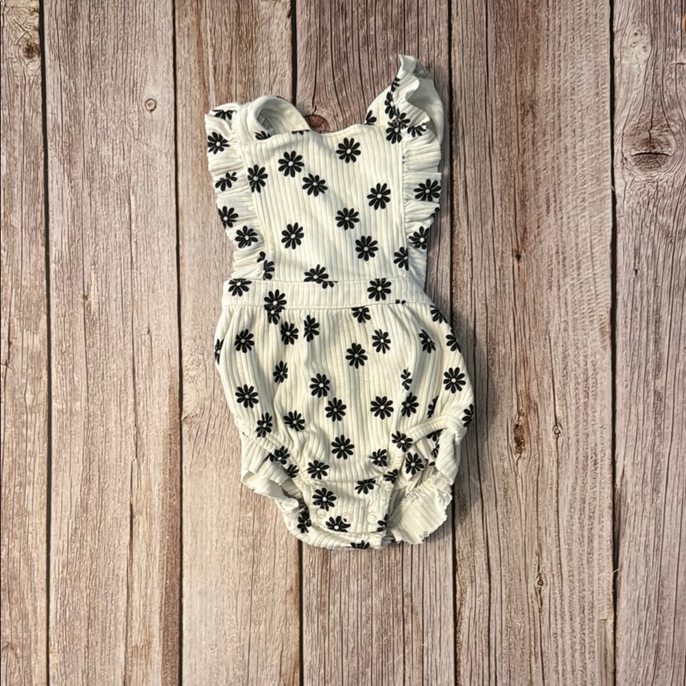 Cat & Jack Black and White Bodysuit One Piece